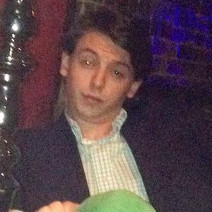 Meet your Posher, Alex